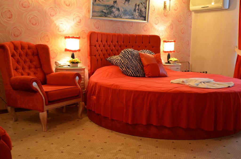 Otel Umit Pembe Kosk