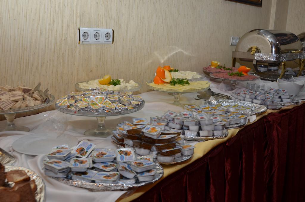 Umit Pembe Kosk Otel Ankara